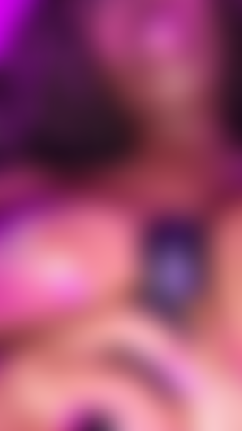 Die mit titten und meiner domina spielt.