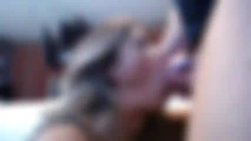 Schädel schlägt gina mund blowjob.