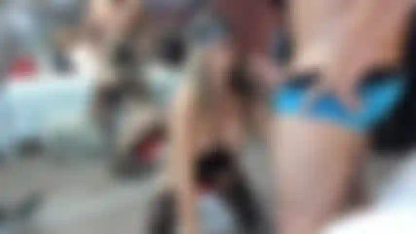 Die schwänze an meiner sexmaschine lutscht