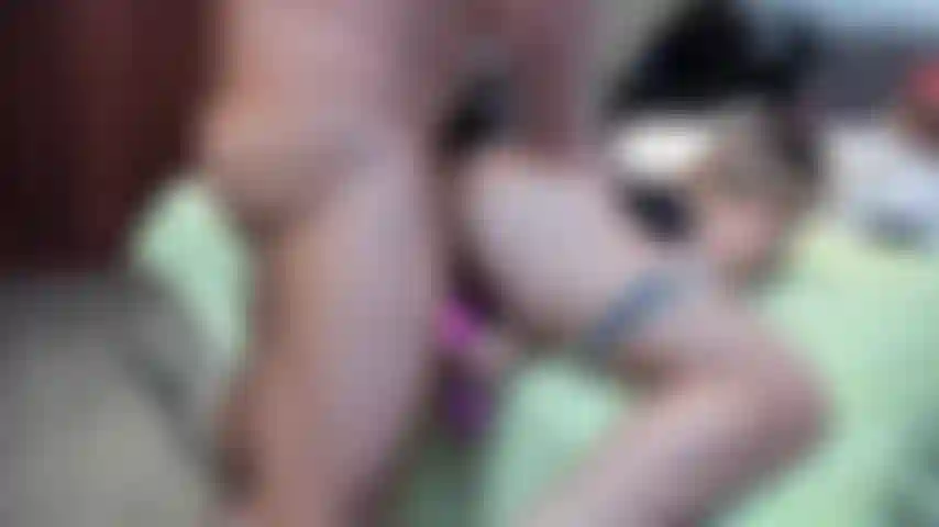 Doppelt penetriert mit sahnetorten-finish.