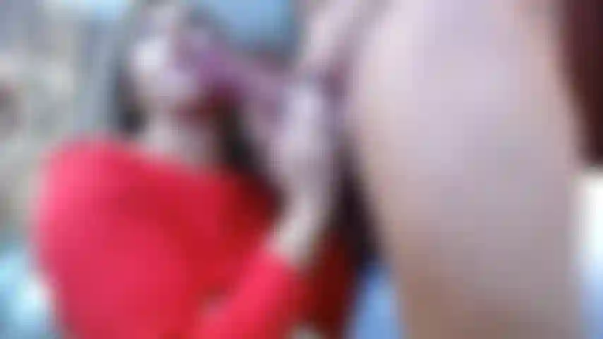 Lutsche einen harten, dicken schwanz!