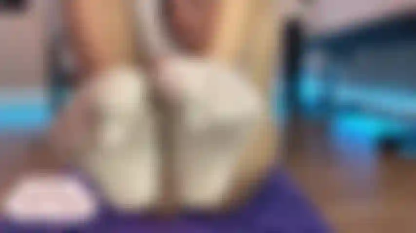 Naked sweaty foot worship. (from my 2020 archives, shaved pussy)