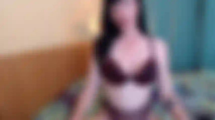 Sissifikation 8: analtraining. Lass uns dir einen buttplug besorgen!!! Ich habe dich aus deinem käfig gelassen. Dafür musst du entspannt sein, ich sage dir, du sollst deinen schwanz wichsen, aber es fühlt sich fremd an.