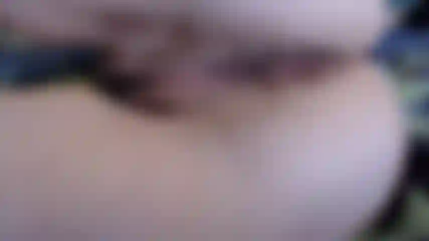 Asmr. Ganz nah behaarte fotze und po-loch, spreizen, fingern, orgasmus. Behaarte fotze und po-loch. Kein gesicht.