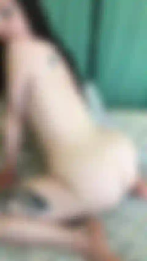 Twerking und joi. Twerking, während ich dir sage, wie du deinen schwanz streicheln sollst.