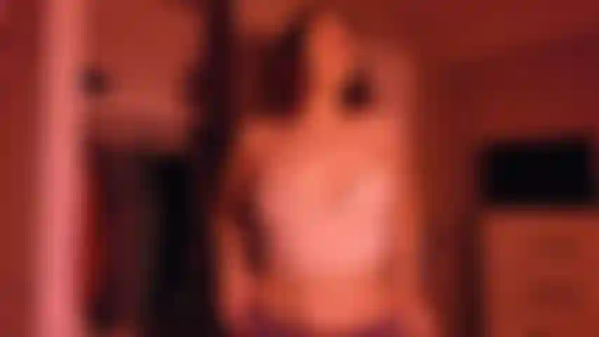 Rotes licht, grünes licht: in diesem video spiele ich das beliebte joi-spiel mit einer wendung, anstatt zu sagen, rotes licht, grünes licht, verwende ich farbige lichter. Dieses video beinhaltet eine sexy neckerei, einen countdown und dann eine leugnung!