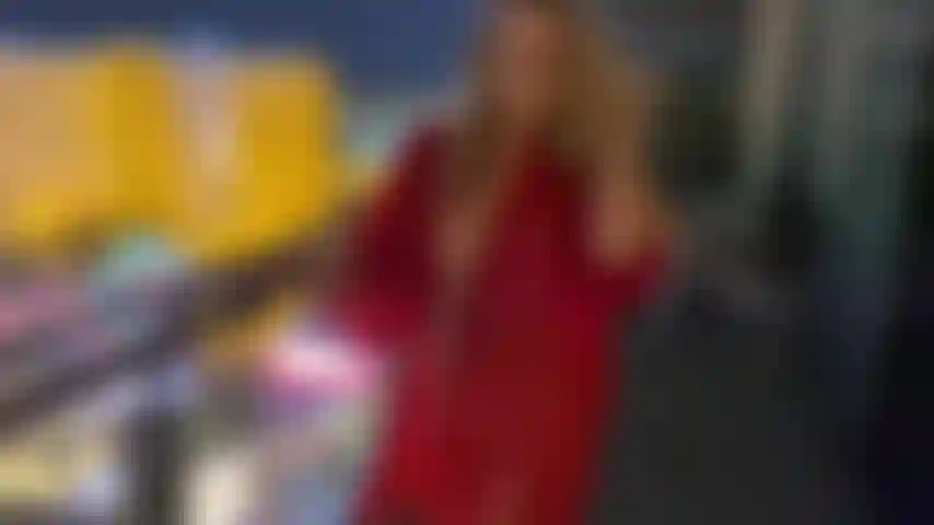 Bete mich an, mein gehorsamer junge.