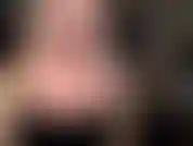 Du kennst diese frage, die du dir schon lange gestellt hast – die antwort ist ja! Nichts ist besser als ein großer schwarzer schwanz. Ein loser wie du könnte mich niemals mit deinem erbärmlichen, schlaffen mikroschwanz befriedigen. Bring mich nicht zum lachen! Sitze einfach da und lass deine traubengroßen eier anschwellen, während du zusiehst, wie ich dich necke und dich mit dem quäle, was du nie haben wirst.