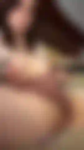 Watch me cum while I make eye contact