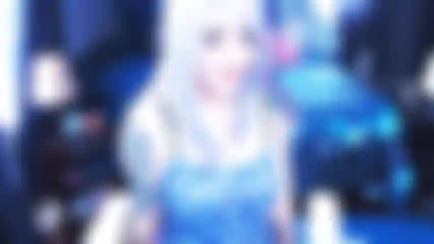 Kleine penisaufmunterung mit fotze & titten.