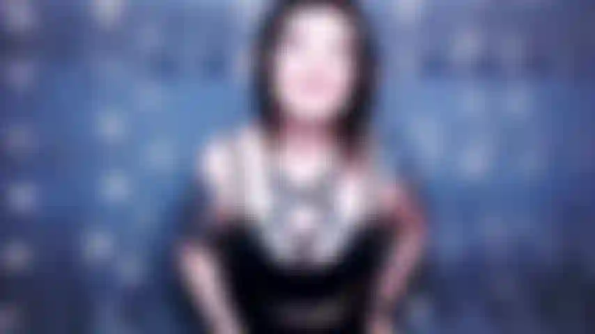 Die kleine elfe gibt kleinen penisse ermutigung!