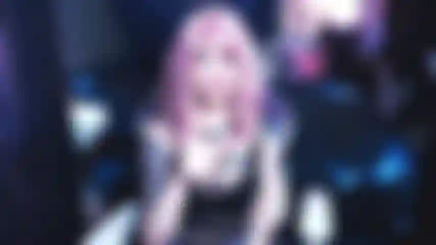 Femdom bedeutet freude & kanten.