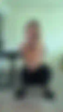 Benutzerdefiniertes video mit nylons und schwarzen leggings.