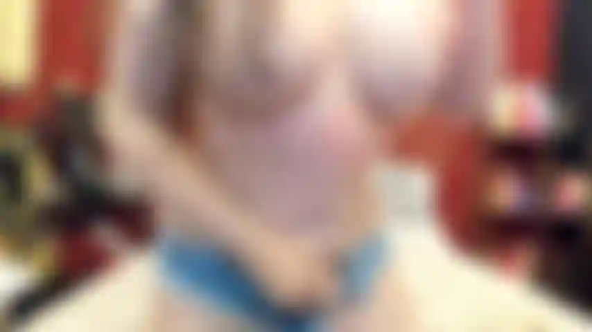 ( Gs.530) GoldieStar tritt in einer goldshow auf – 9 minuten. Daisy dukes, große titten, gilf, behaarte muschi, nackte füße, öl, anal, dp, cremiges sperma (26.04.2022).