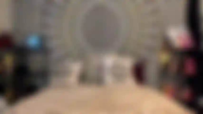 ( Gs.883) GoldieStar tritt in einer goldshow auf – 9 minuten. Große titten, großer arsch, gilf, behaarte muschi, reiten, squirting, anal, dp, nackte füße (1.7.2023).