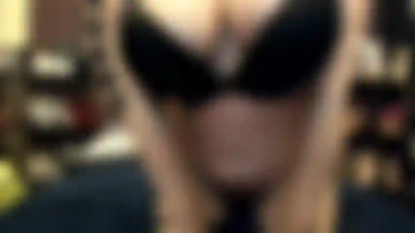 ( Gs.76) GoldieStar tritt in der goldshow auf. Rollenspiel (alle männer im raum beim namen nennen...) 10 Protokoll. Spritze, muschi gespreizt, nahaufnahmen, anal, dp, haarige muschi (20.02.2021).