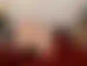 (39) GoldieStar trägt rote latexstiefel und fickt ihren arsch und ihre muschi, bis sie spritzt...