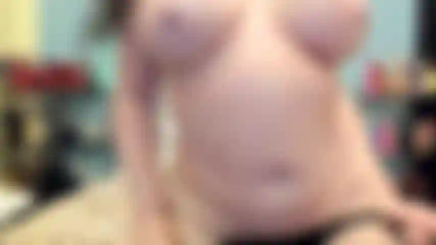 ( Gs.468) GoldieStar tritt in der goldshow auf. Rollenspiel (alle im raum beim namen nennen...) 8 Protokoll. Schwarzer bh. Höschen, große titten, gilf, haarige muschi, großer lila dildo, spritzen, anal, doppelpenetration (17.02.2022).