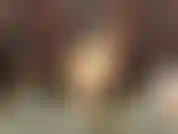 (22) GoldieStar in schwarzen nylons mit pumps und dessous, spielt mit ihrer haarigen muschi und fickt sich selbst mit einem schwarzen acryldildo und fußspielen.