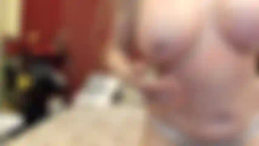 ( Gs.504) GoldieStar tritt in einer goldshow auf. Rollenspiel (alle im raum beim namen rufen...) 8:58 Minuten. Große titten, gilf, nackte füße, behaarte muschi, interaktiv, spielzeug, squirting, interaktives analspielzeug (08.04.2022).