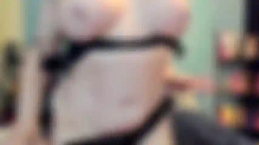 ( Gs.935) GoldieStar tritt in einer goldshow auf – 6:59 minuten. Große titten, großer arsch, gilf, behaarte muschi, nackte füße, gespreizte muschi (01.04.2023).