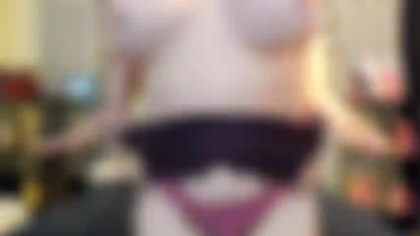 ( Gs.879) GoldieStar tritt in einer goldshow auf – 9 minuten. Große titten, großer arsch, nackte füße, gilf, behaarte muschi, squirting, anal, dp (1.6.2023).