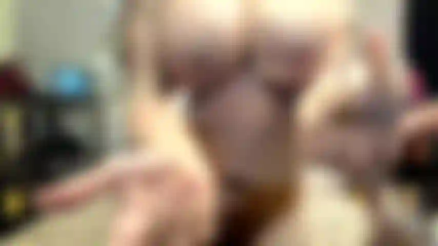 ( Gs.794) GoldieStar tritt in einer goldshow auf – 9 minuten. Große titten, behaarte muschi, nackte füße, gilf, squirting, anal (29.10.2022).