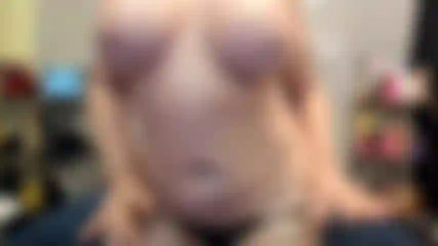 ( Gs.722) GoldieStar tritt in einer goldshow auf – 9 minuten. Großer arsch, große titten, gilf, behaarte muschi, squirting, anal, dp (20.08.2022).