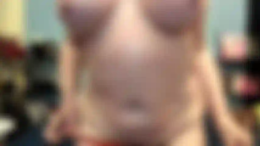 ( Gs.652) GoldieStar tritt in der goldshow auf – 11 minuten. Große titten, vergoldet, haarige muschi, großer arsch, spritzend, anal, interracial dp, barfuß (30.06.2022).