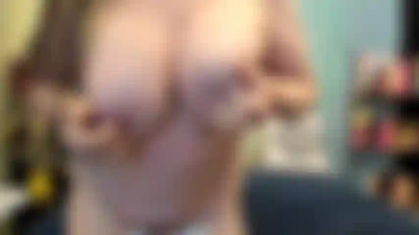 ( Gs.699) GoldieStar tritt in einer goldshow auf – 12 minuten. Große titten, gilf, behaarte muschi, squirting, anal, dp (12.08.2022).