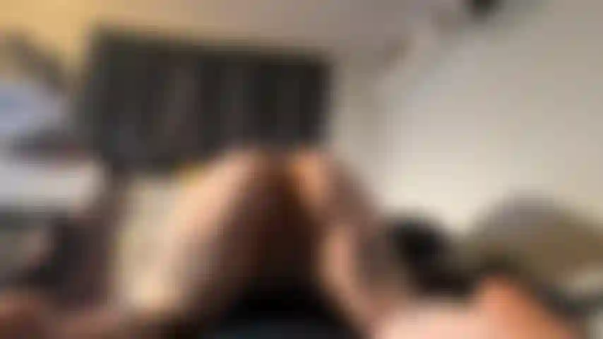 Riding & twerking on my 8 inch toy!
Doggy & reverse cowgirl pov.