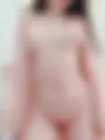 Completely naked and masturbating when I wake up😜