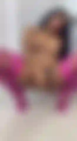 Fucking this tigh pussy