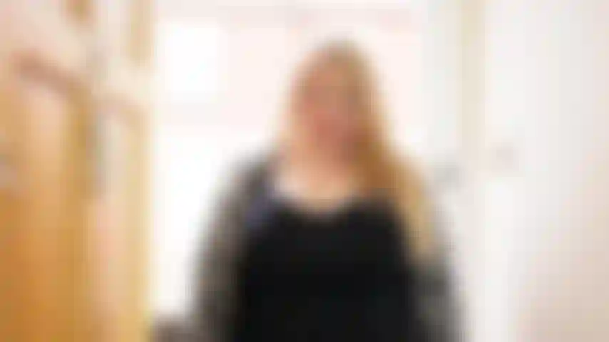 Die nuttige nachbarin – ich bin gerade nebenan eingezogen und möchte dich verführen!