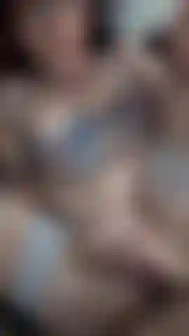 Watch me throughly enjoy having my arse fucked my Mr moon