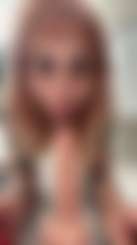 Schlampiger blowjob – schau mir zu, wie ich für dich auf die knie gehe und ich spucke, lecke, lutsche und ficke mein gesicht mit deinem saftigen, harten schwanz!