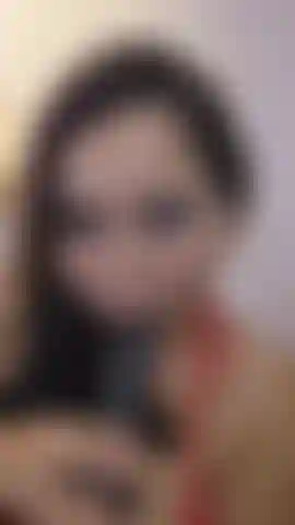 This Arab girl is really good at giving head