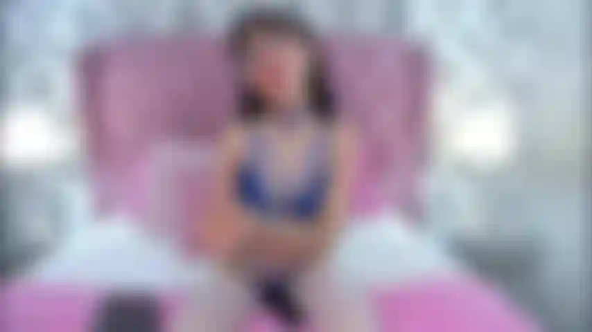 Come with me Im ready to turn you on