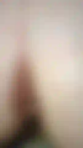 Aus meiner muschi tropft sahnetorte.