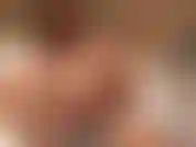 Sexy video im badezimmer mit rosen.