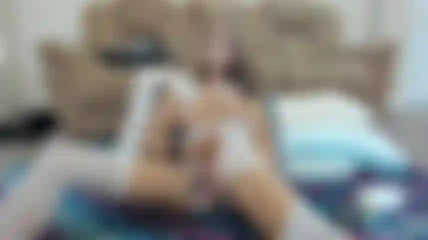 Packe und schlage meinen kolossalen schwanz.