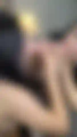 Dein dicker schwanz tief in meinem hals.