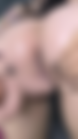 Ficke meine enge muschi. Ich will deinen schwanz in mir.