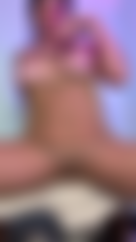 Beige nylonstrumpfhose.