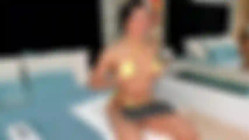 Mein arsch ist auf deine größe und zunge zugeschnitten.