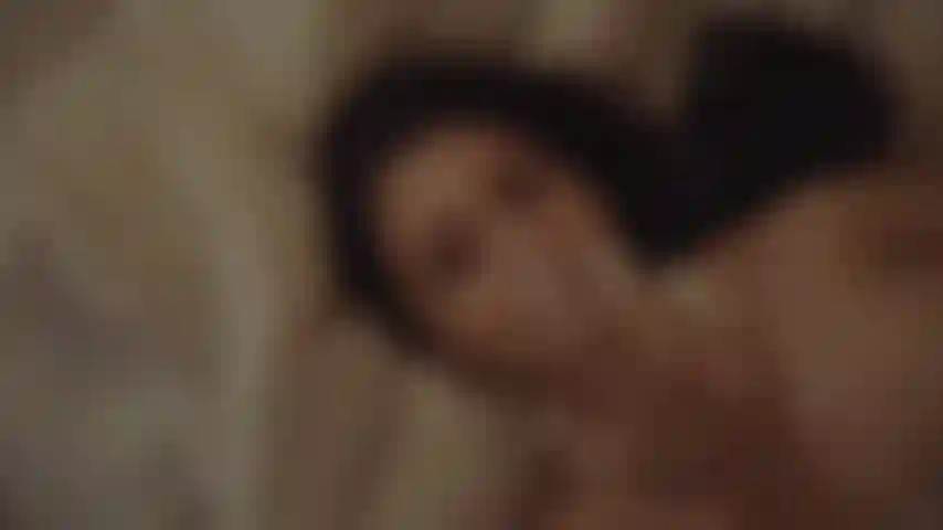 Fühl meine weichen titten.