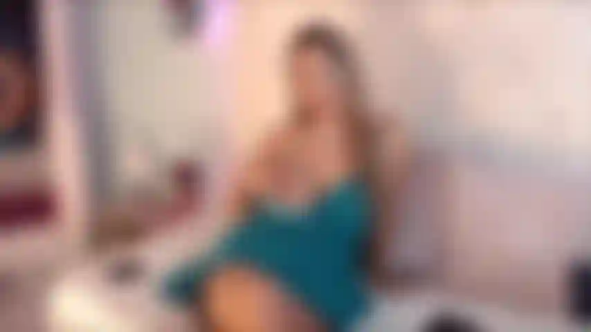 Ich liebe es, deinen ganzen schwanz zu reiten, bis du mich zum spritzen bringst.