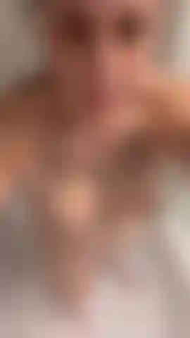 Come and get steamy with me in the shower