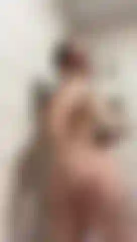 Teaser: Take a shower whit me // Pussy play & twerk