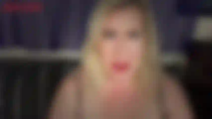 Nase gebläht und befingert – du hattest schon immer ein faible für jackies nase, in diesem clip gibt jackie dir eine große freude! Jackie hält ihre nase nah an die kamera und bläht ihre nasenlöcher in alle richtungen, die sie kann. Jackie präsentiert ihre nase nah heran, um dir ein...